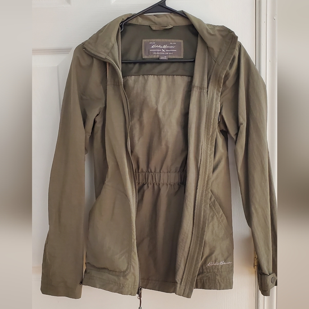 Eddie Bauer raincoat